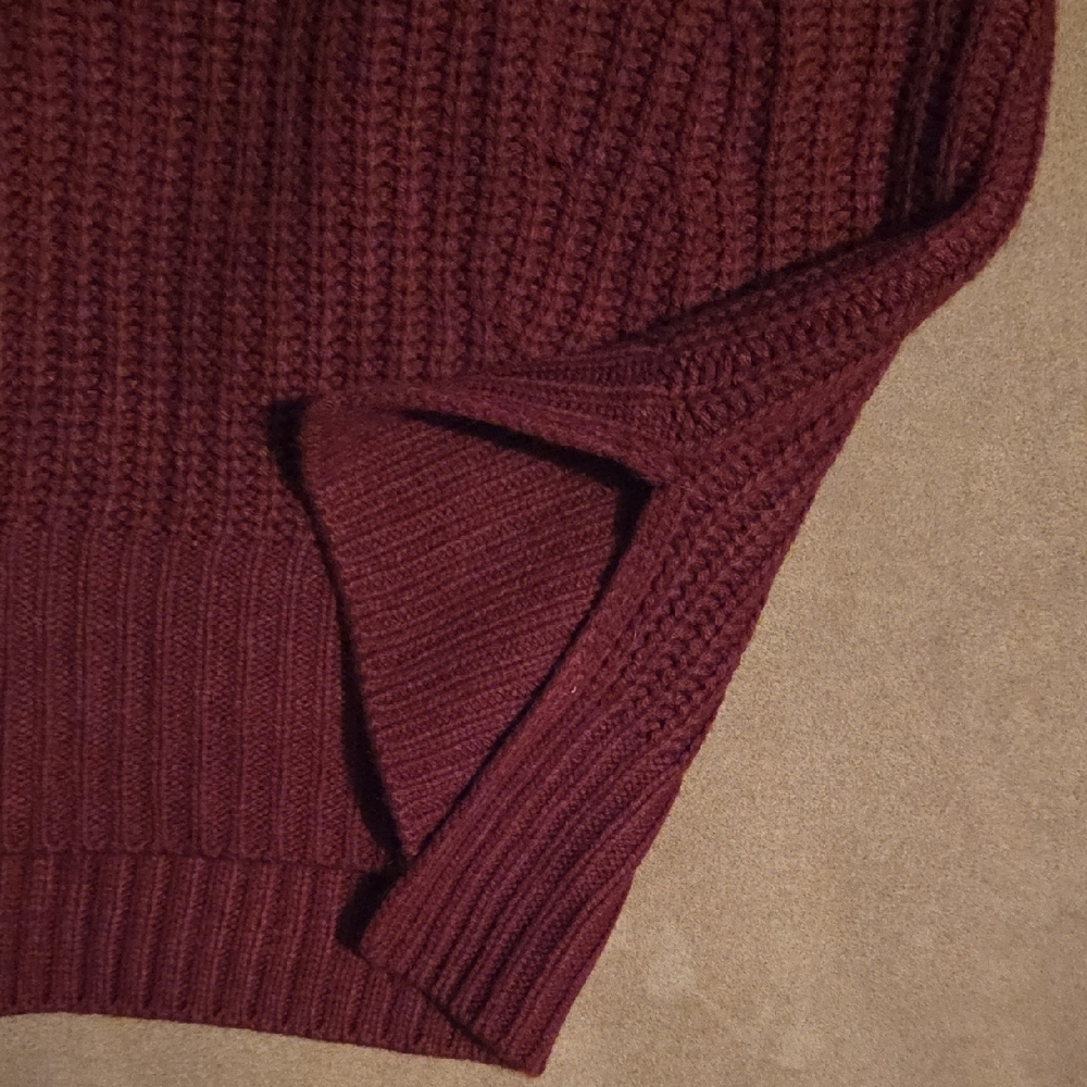 SO Women's Ribbed Crewneck Sweater - Wine - Picture 4 of 4